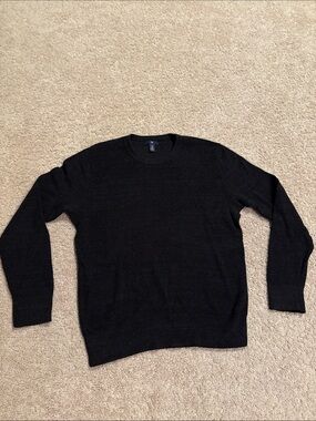 EUC-GAP Factory Men's Classic Marled Black Crewneck Sweater